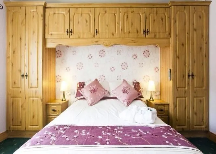 Bed & Breakfast Burndale House B&B 3*