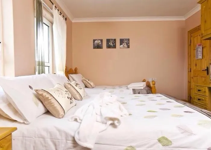 Burndale House Bed & Breakfast